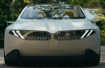 BMW lansează mult-aşteptata Vision Neue Klasse, gama de mașini electrice cu care speră să revină în cursa mondială: „Nu ne este frică de chinezi”