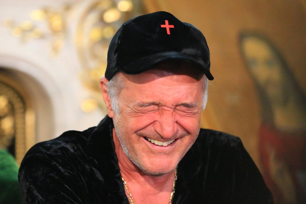 Becali, disperat să renunțe la Chiricheș! » De ce vrea să scape urgent de fundașul central