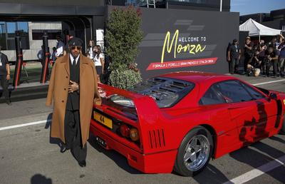 Lewis Hamilton, apariție de senzație la Monza cu „bijuteria” de milioane de euro restaurată după 30 de ani: „E mașina visurilor mele”