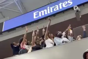 Momentul umilitor de la US Open a stârnit dezbaterea momentului în tenis: arbitrul a oprit meciul din cauza influencerilor