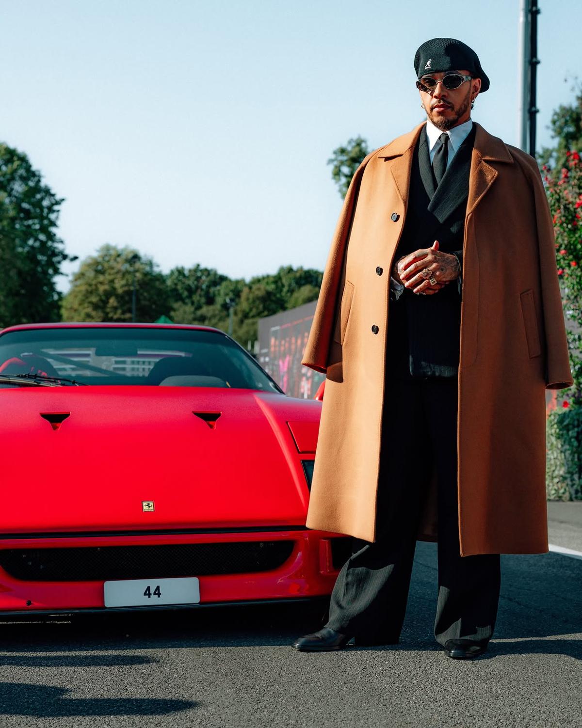 Lewis Hamilton și Ferrari F40