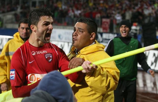 FCSB - DINAMO. VIDEO EXCLUSIV Omul care i-a luat un titlu rivalei FCSB vorbește despre momentul din Derby care i-a adus porecla: „Totul a fost premeditat”