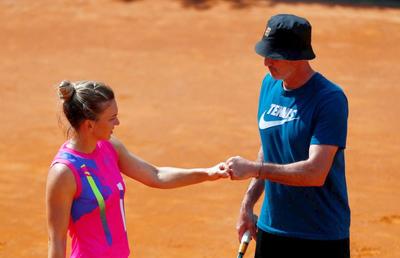 De ce e Simona Halep invincibilă pe zgură? Darren Cahill le-a spus americanilor secretul