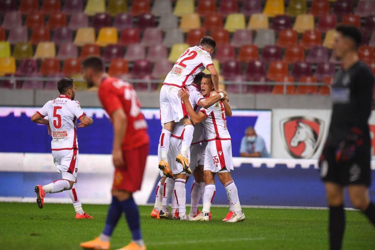 FCSB. Un truc al lui Thomas Neubert a generat amenzi de 7.000 de euro, clubul a plătit 6.000!