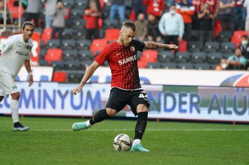 Alexandru Maxim // foto: Twitter @ Gaziantep