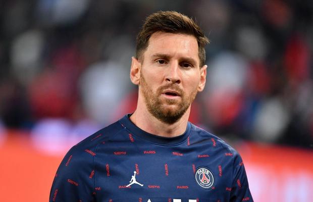 Vedetele lui PSG, blocate de ultrași în parcarea stadionului după eșecul cu Rennes