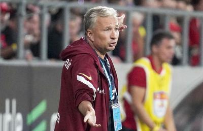 Dan Petrescu a „tunat” în vestiar la pauza meciului cu Gaz Metan: „Nu am fost niciodată atât de dur. Nu pot să fac miracole”