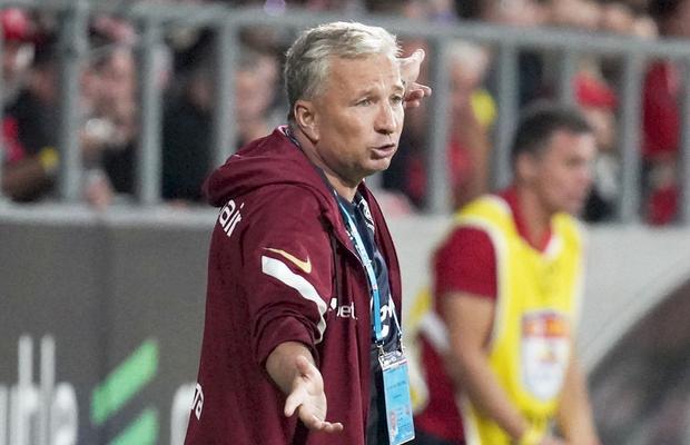 Dan Petrescu a „tunat” în vestiar la pauza meciului cu Gaz Metan: „Nu am fost niciodată atât de dur. Nu pot să fac miracole”