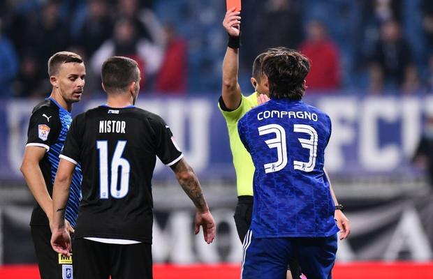 Așa s-a „rupt” derby-ul Craiovei! Roșu direct, după un gest de neînțeles