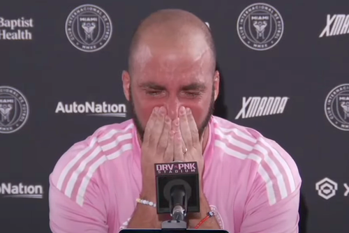 Gonzalo Higuain (34 de ani), fostul atacant de la Real Madrid și Juventus, ultima dată legitimat la Inter Miami, a anunțat că se va retrage la finalul sezonului din MLS, adică în mai puțin de două săptămâni.