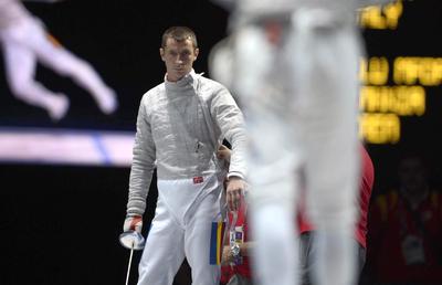 Florin Zalomir, fost campion mondial și vicecampion olimpic la scrimă, găsit mort în apartamentul său din Otopeni!