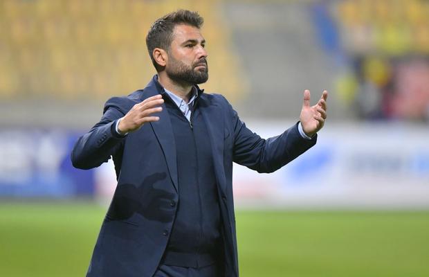 Mutu „a pus tunurile” pe „centralul” Rusandu: „Nu-mi explic! Nu știu dacă are ceva cu Rapidul sau asta e valoarea lui!”