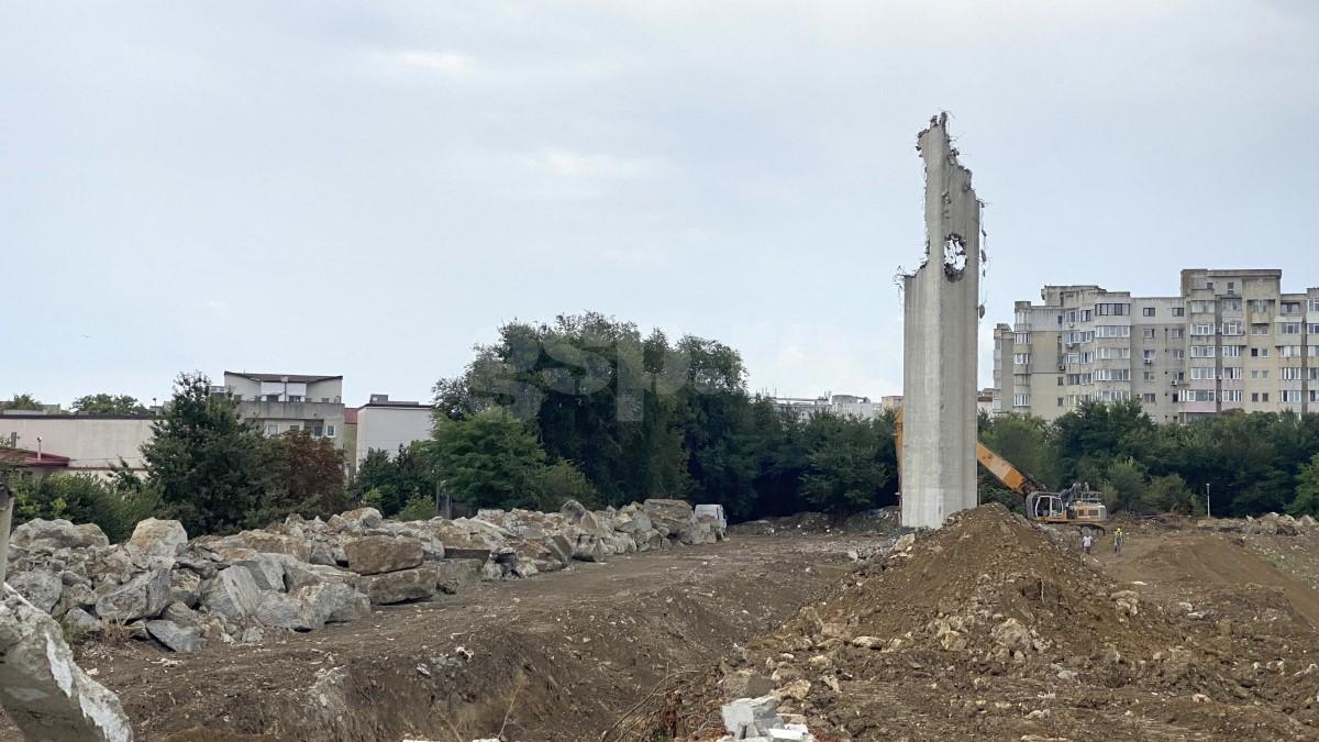 Între timp, în Superliga: au apucat să demoleze stadionul, dar construcția celui nou s-a blocat înainte să înceapă! » Conflictul a ajuns în instanță