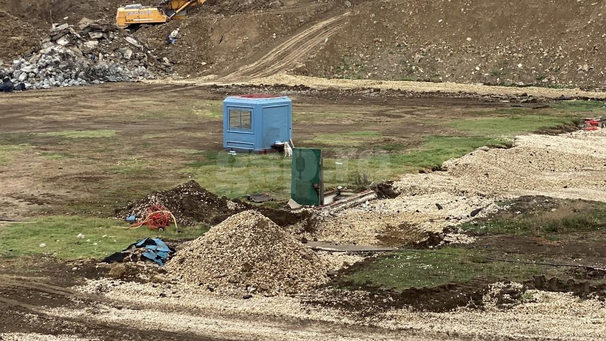 Între timp, în Superliga: au apucat să demoleze stadionul, dar construcția celui nou s-a blocat înainte să înceapă! » Conflictul a ajuns în instanță