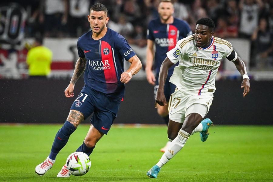 Ernest Nuamah în tricoul lui Lyon. Foto: Imago Images Transferul jucătorului care a chinuit FCSB în Conference League e anchetat de FIFA după un truc financiar făcut între două cluburi cu același patron!