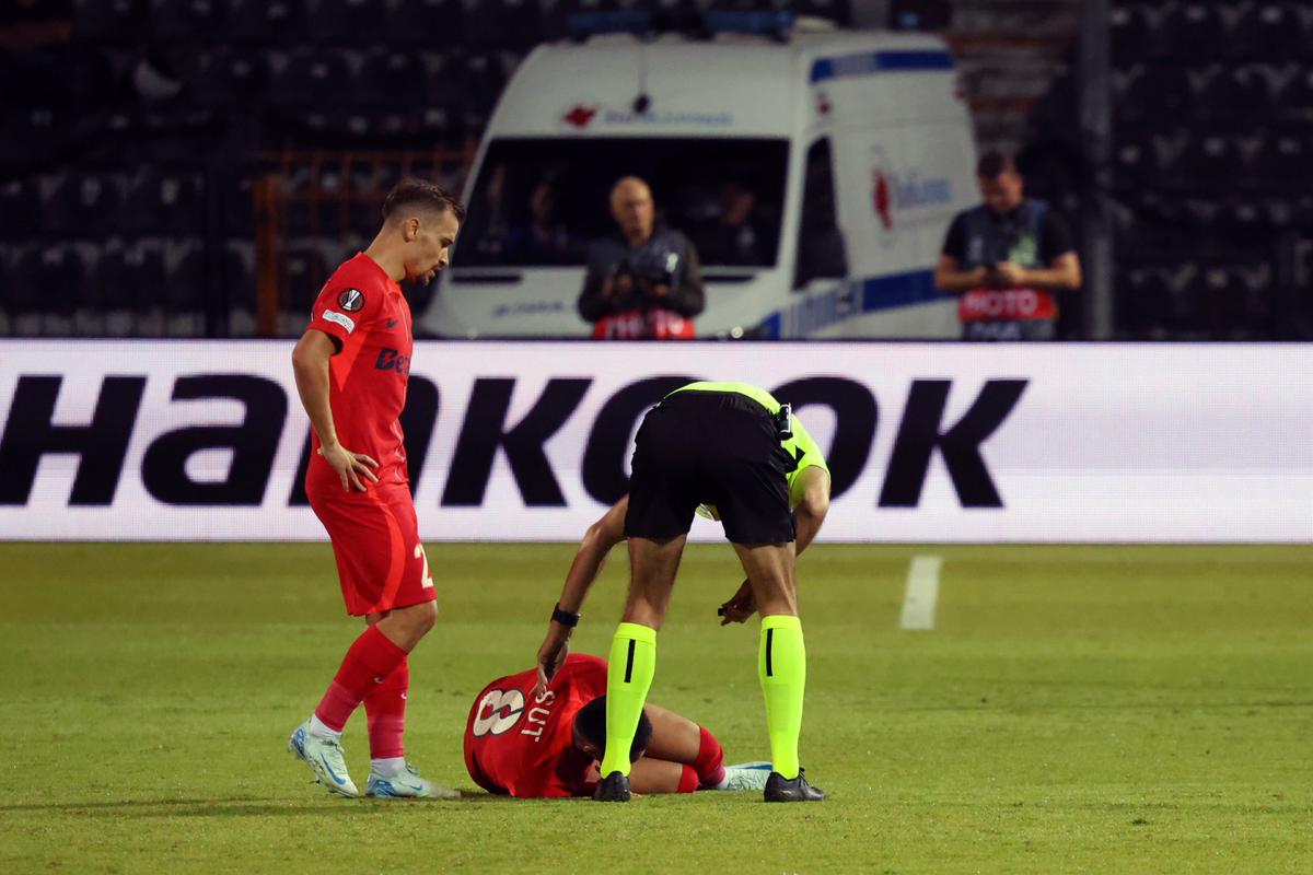 Eroul lui FCSB din meciul cu PAOK, declarație surprinzătoare: „Ați văzut cum a jucat Arsenal cu Manchester City?”