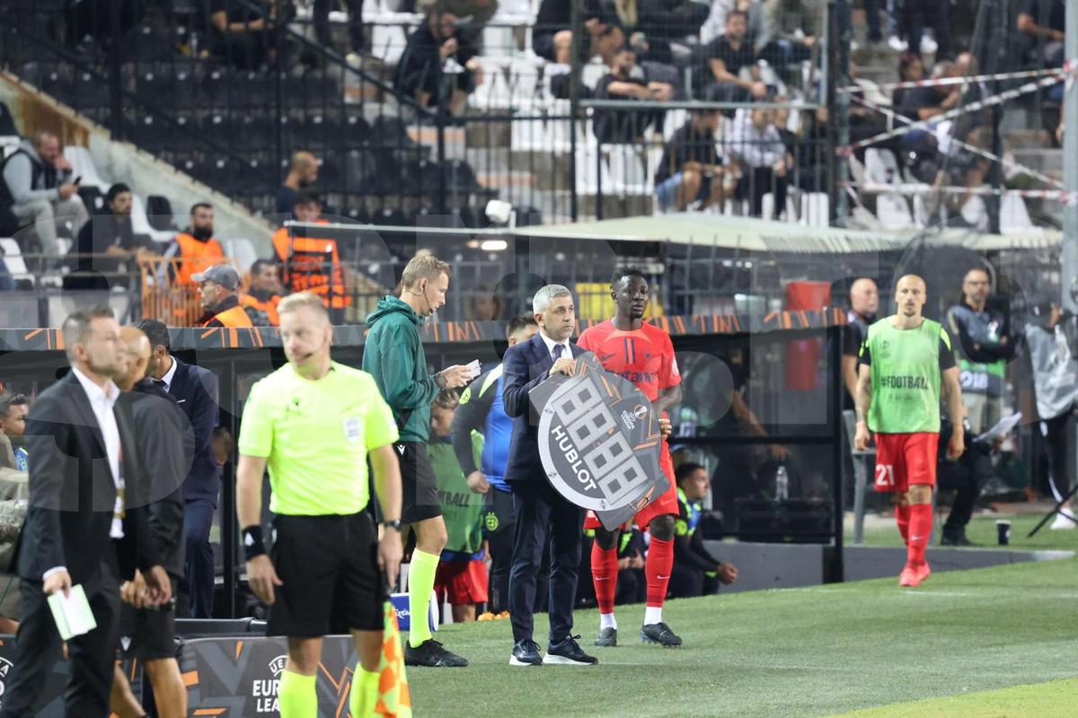 Cum se fac schimbările în PAOK - FCSB, foto: Ionuț Iordache (GSP)