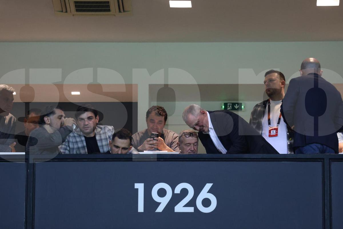 Gigi Becali, imagini senzaționale din loja de la PAOK - FCSB » Surpriză: cine a fost pe stadion lângă patronul campioanei