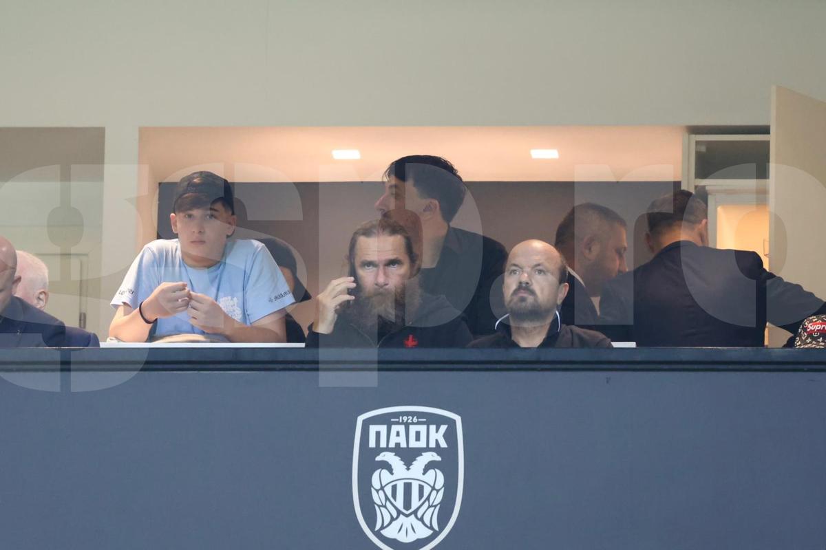 Gigi Becali, imagini senzaționale din loja de la PAOK - FCSB » Surpriză: cine a fost pe stadion lângă patronul campioanei