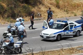 Fostul atacant al Galațiului e translatorul fanilor FCSB arestați în Grecia: „S-au luat la bătaie cu polițiștii! Vreo doi erau mai «obosiți»” + Ce pedepse riscă suporterii