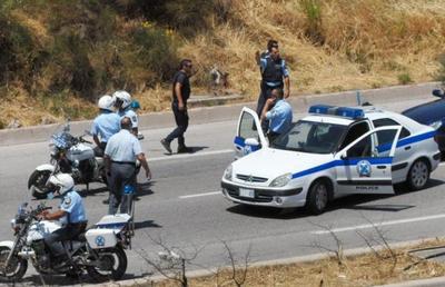 Fostul atacant al Galațiului e translatorul fanilor FCSB arestați în Grecia: „S-au luat la bătaie cu polițiștii! Vreo doi erau mai «obosiți»” + Ce pedepse riscă suporterii
