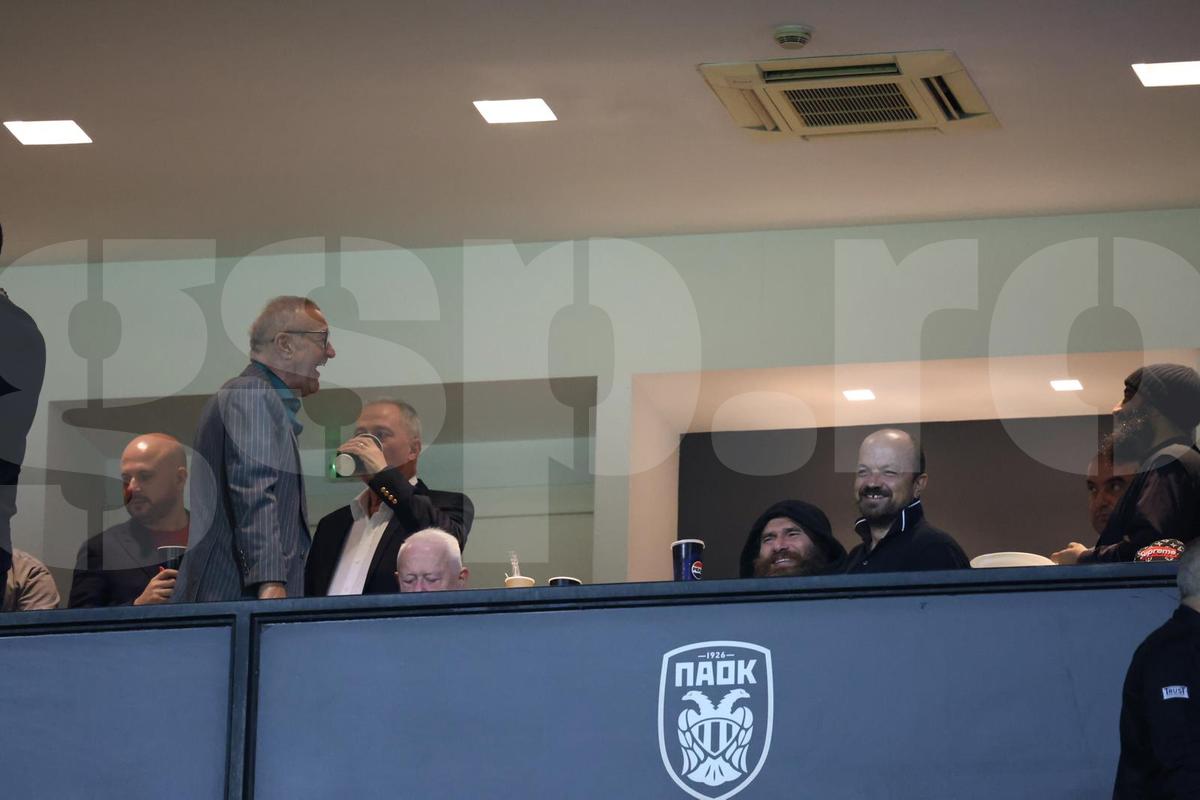 Gigi Becali, imagini senzaționale din loja de la PAOK - FCSB » Surpriză: cine a fost pe stadion lângă patronul campioanei