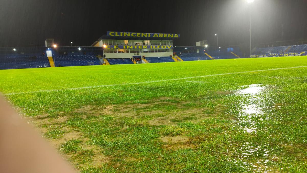 Gazonul este inundat înainte de Slobozia - Dinamo