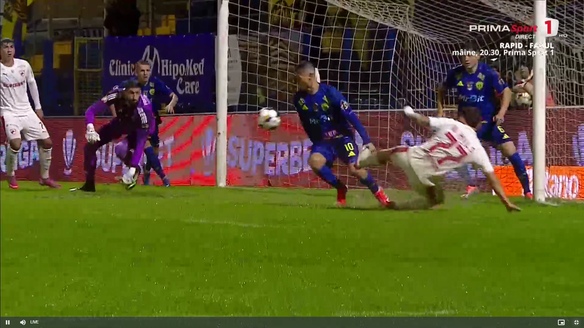Dinamo a cerut un penalty în prima repriză! Ce s-a întâmplat în careul Sloboziei