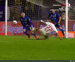Dinamo a cerut un penalty în prima repriză! Ce s-a întâmplat în careul Sloboziei