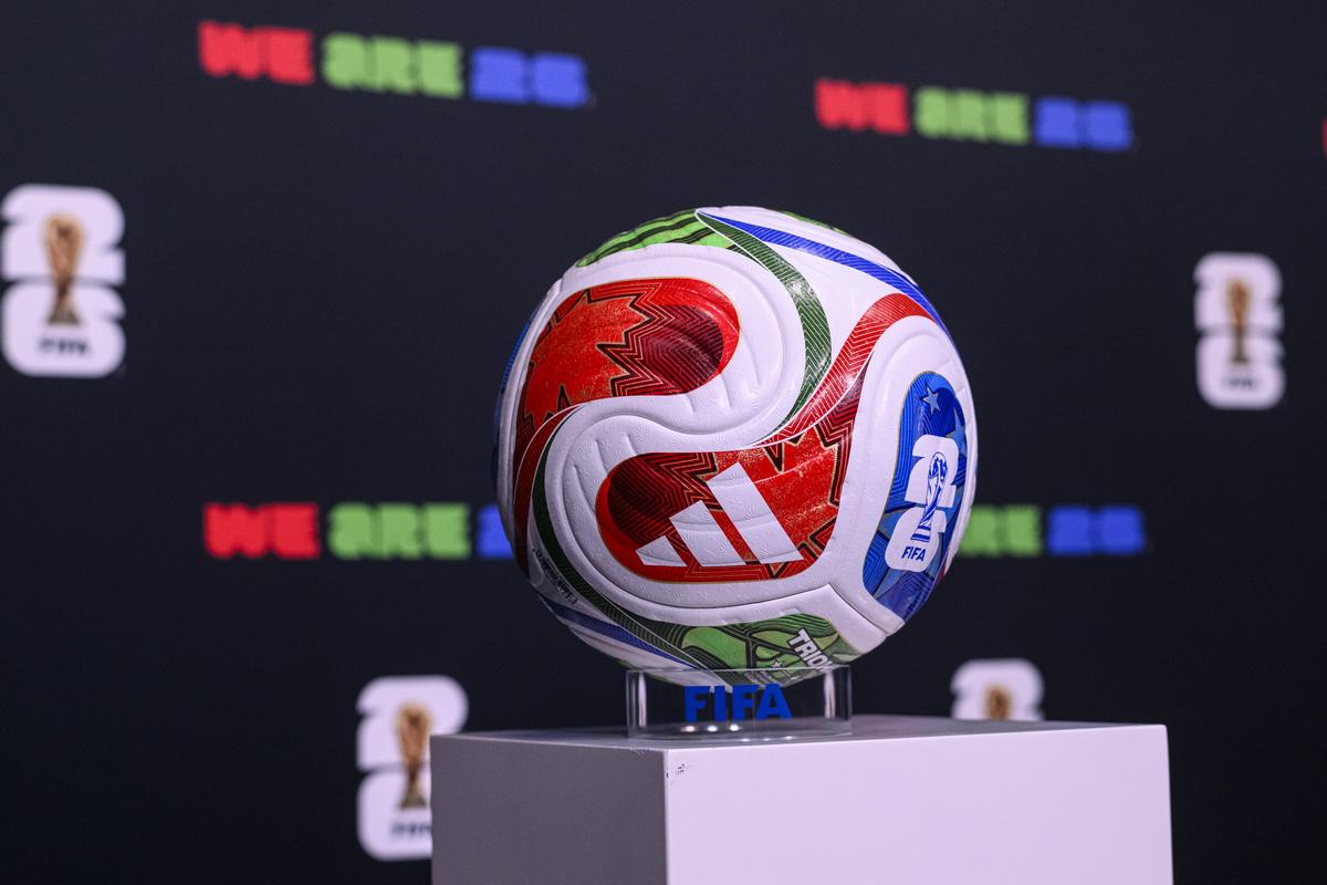 Minge ofcială Cupa Mondială 2026