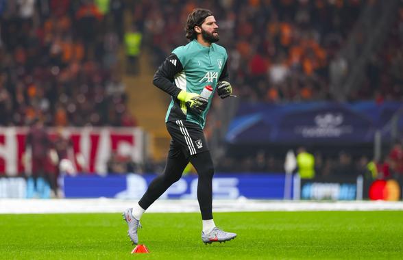Lovitură majoră pentru Liverpool! Titularul va lipsi șase săptămâni