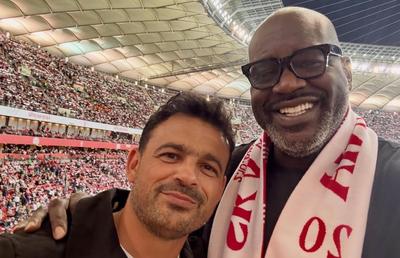 Legendarul Shaquille O'Neal a urmărit din tribune dezastrul trăit de fotbaliștii României la Varșovia