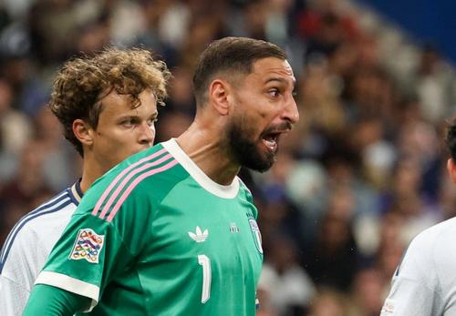 Gianluigi Donnarumma mizează pe Ousmane Dembele pentru a câștiga al doilea său Balon de Aur / Foto: Imago