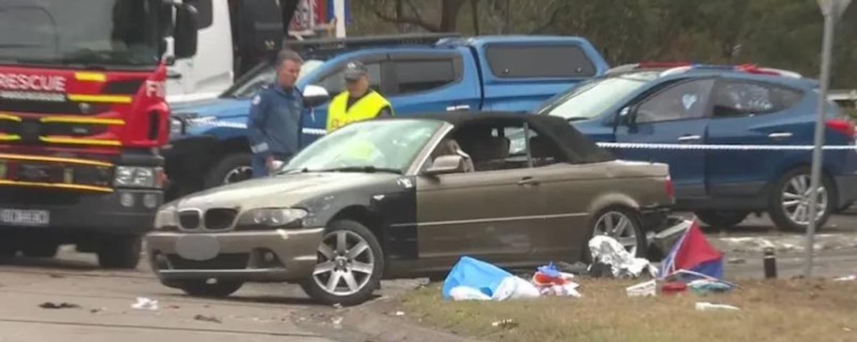 Clipe de groază înainte de marea finală! » Un șofer de 18 ani a intrat cu mașina în mulțime