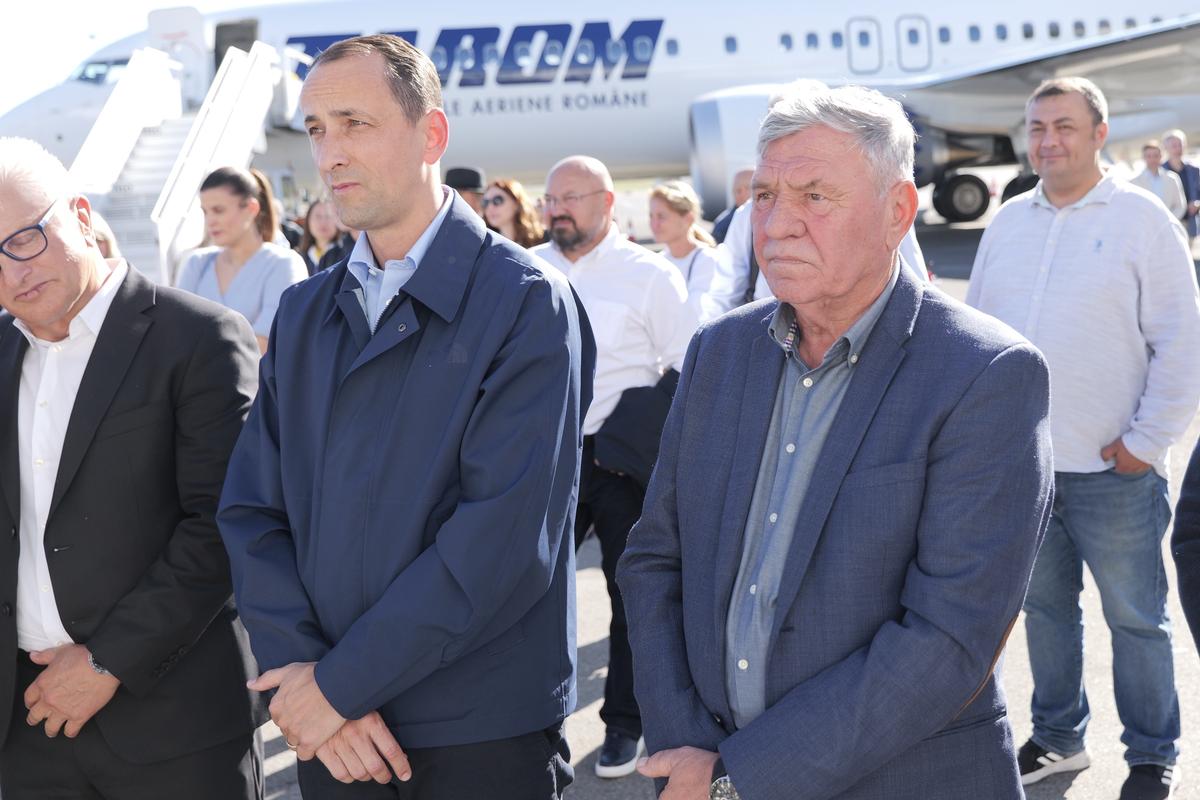De pe apă, pe cer! Avionul care poartă numele lui Ivan Patzaichin a făcut primul zbor de linie: destinația aleasă