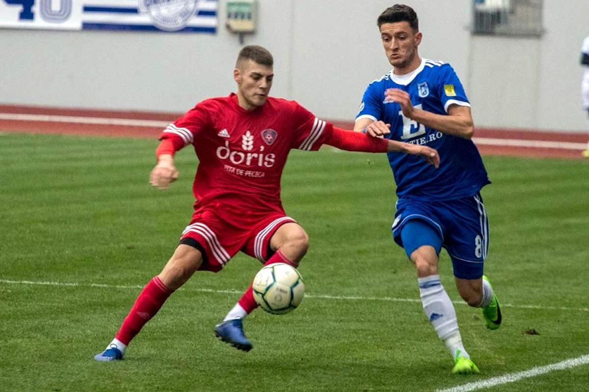 Supărare în „Bănie” după primul meci jucat la Târgu Jiu » Marcel Pușcaș se ia de jucători: „”