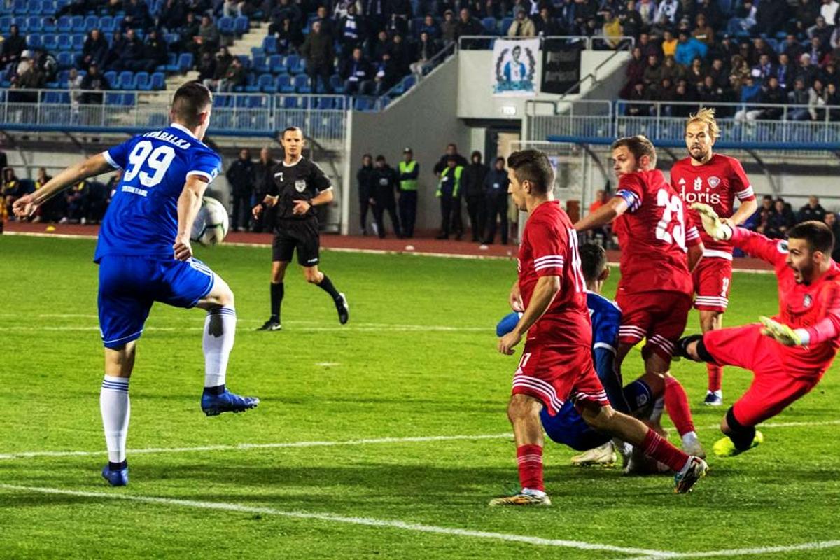 FC U CRAIOVA 1948 // Supărare în Bănie după primul meci jucat la Târgu Jiu » „Unii jucători atât pot, alții nu suportă concurența. Trică să vă răspundă!”