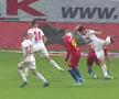 FCSB - SEPSI // VIDEO + FOTO Horațiu Feșnic i-a readus în joc pe roș-albaștri cu un penalty controversat. Reacție vehementă în direct: „Nici vorbă! Fault în atac!”