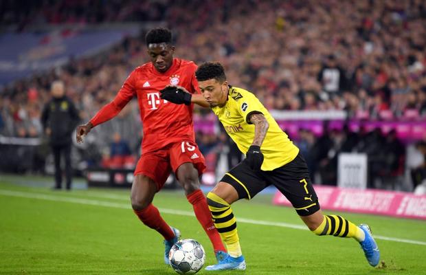 În top 100 cu Haaland sau Alphonso Davies! Singurul român U21 care prinde clasamentul