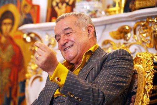 Gigi Becali sfidează criza și-i mărește salariul lui Olimpiu Moruțan