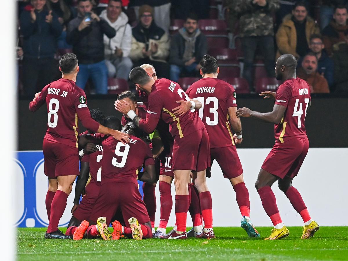 CFR Cluj - Ballkani, foto