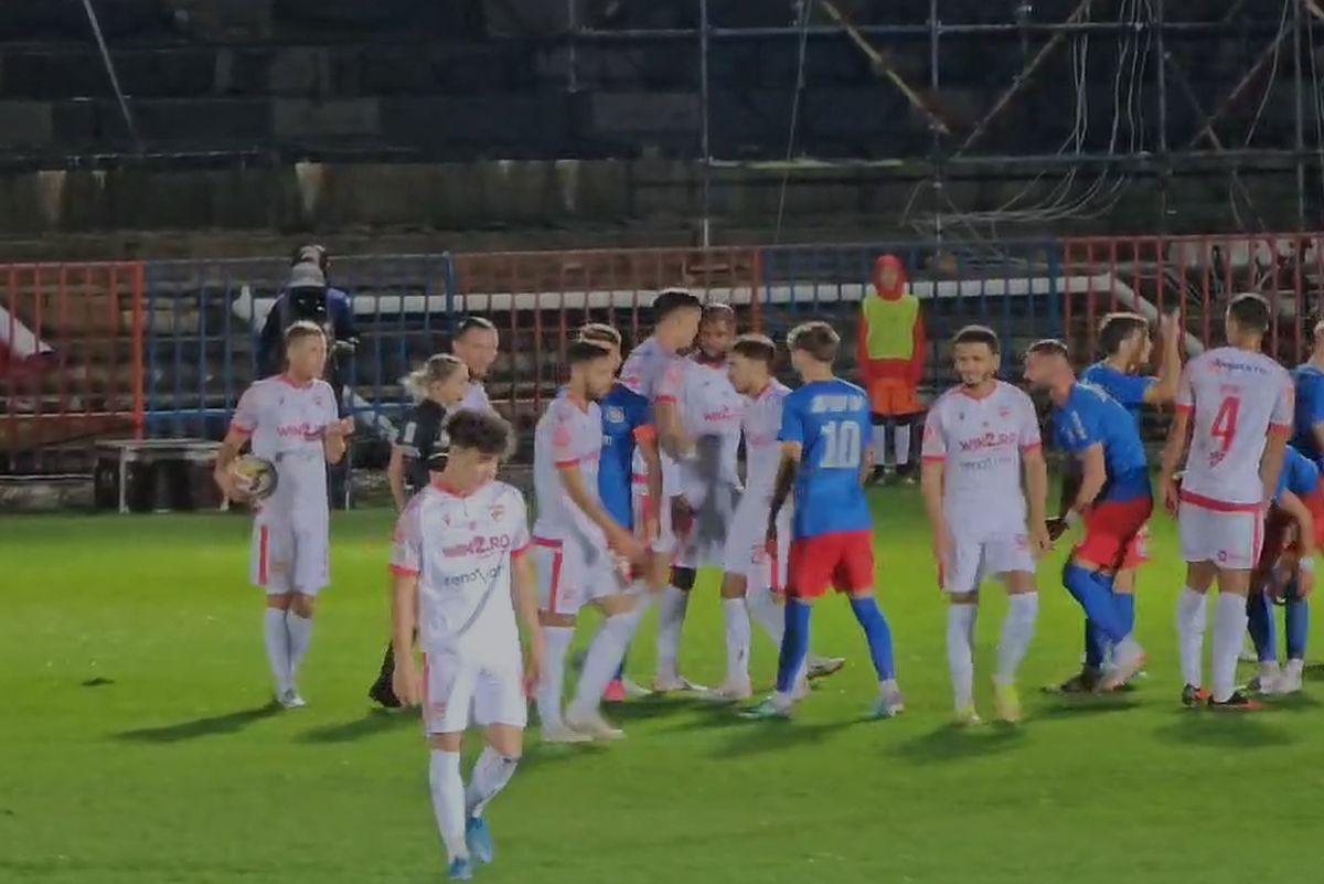 Momente tensionate în FC Bihor - Dinamo