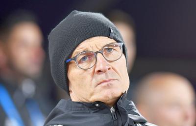 „Total nepregătit!” » Lăsat în 10 oameni cu Petrolul, Sabău s-a plâns de arbitraj