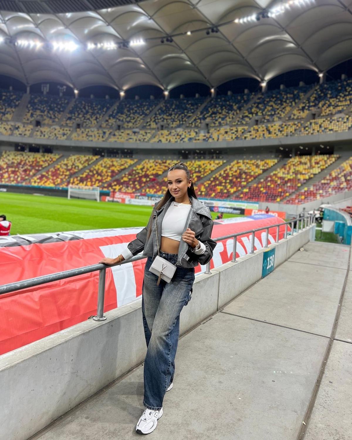 Alexandra Ușurelu a absolvit Școala de Agenți de Poliție și încinge derby-ul Craiova - FCSB: „Toate fetele vor să fie iubite de fotbaliști”