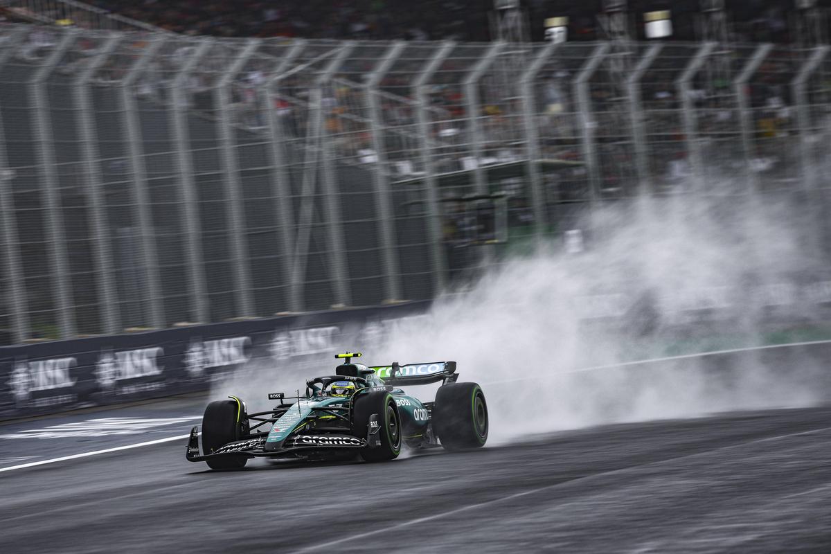 Rezultate-șoc și CINCI accidente în calificările din Brazilia: Verstappen, Hamilton și Sainz nu au prins TOP 10!