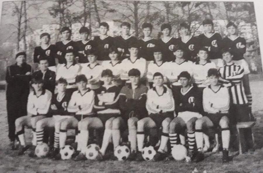 Sabău versus Hagi, duel de 36 de ani! Poveștile unei confruntări fabuloase între doi colegi din Generația de Aur » Derby-urile înroșite din anul Revoluției și cum a ajuns Neluțu coșmarul „Regelui”
