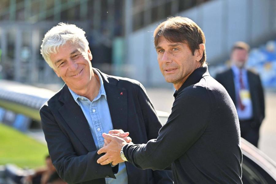 Cine râde la urmă râde mai bine. Gian Piero Gasperini l-a făcut pe Antonio Conte să-și întoarcă fața / Foto: Imago Maradonazo! Gasperini Ademolat liderul