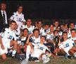 Gian Piero Gasperini (în picioare, primul din stânga), antrenorul lui Juventus Primavera, după victoria din 1998 la Turneul Carlin's Boys / Foto: Imago