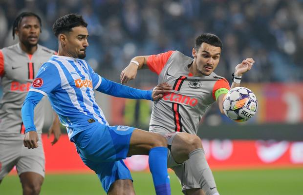 Note de la 2 la 7 în Craiova - FCSB! Cine trebuie „să-i dea un trandafir doamnei Cristina de la VAR!”