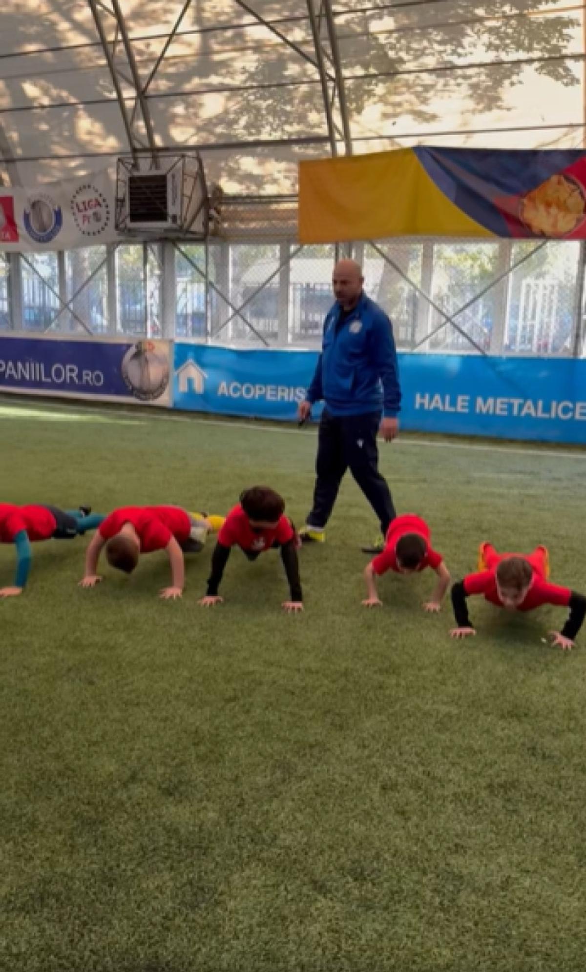 „Câinele” Giani Kiriță și-a inaugurat școala de fotbal și s-a „ciocnit” deja de micii rivali: „O să râdeți de mine, dar mă înțeleg foarte bine cu ei”